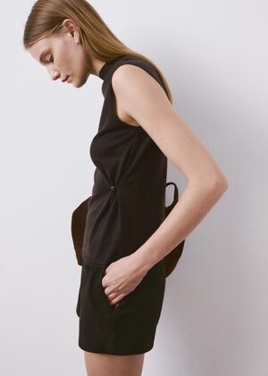 Side gathered knitted top