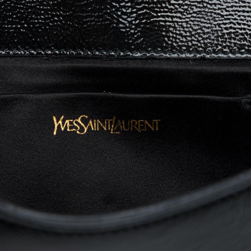 Yves Saint Laurent Clutch