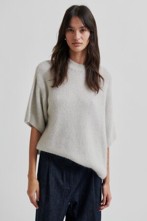 Wanda Knit O-Neck