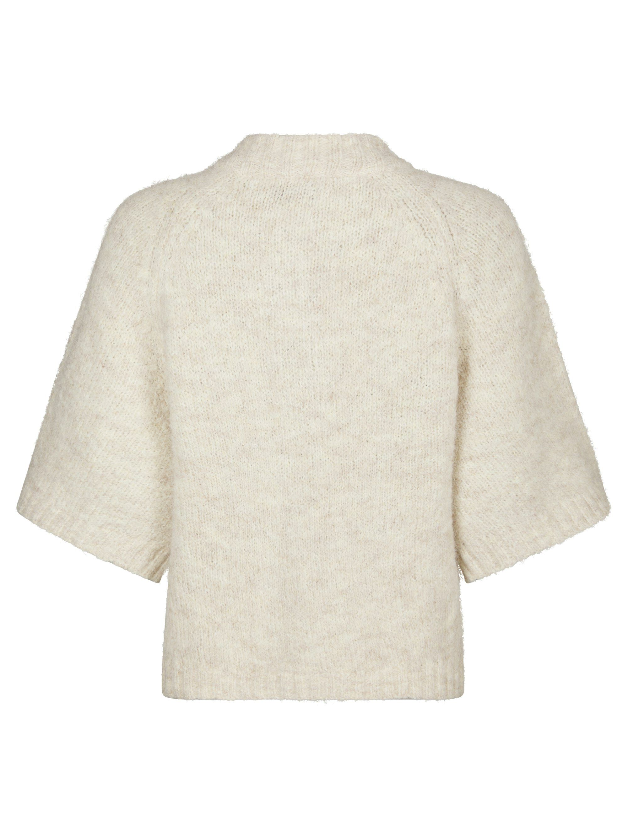 Benuta Fluffy Knit Cardigan