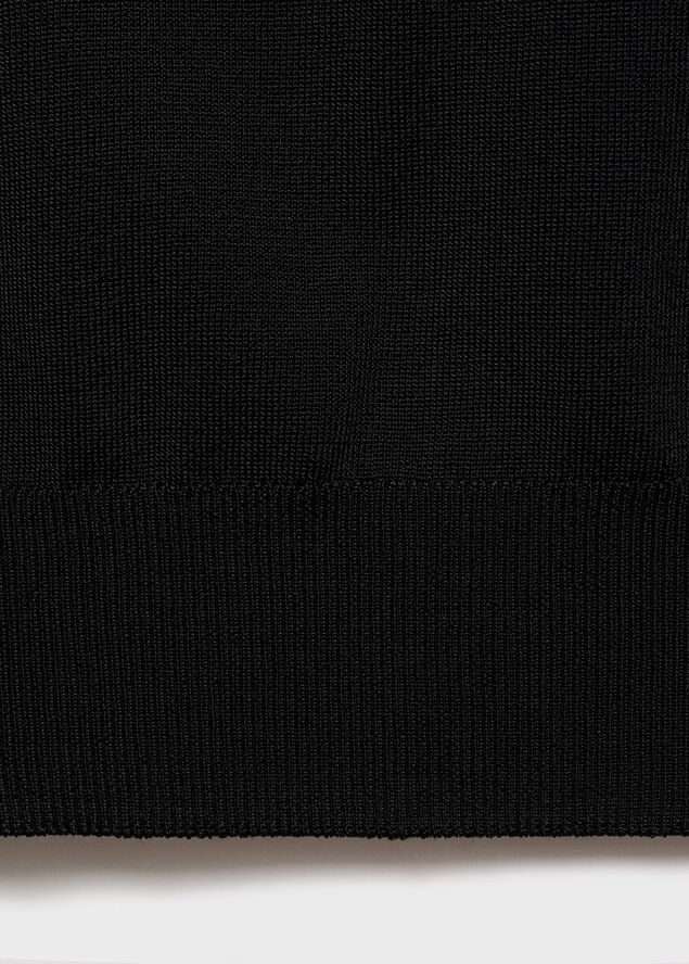 Short-sleeve jumper with metallic d