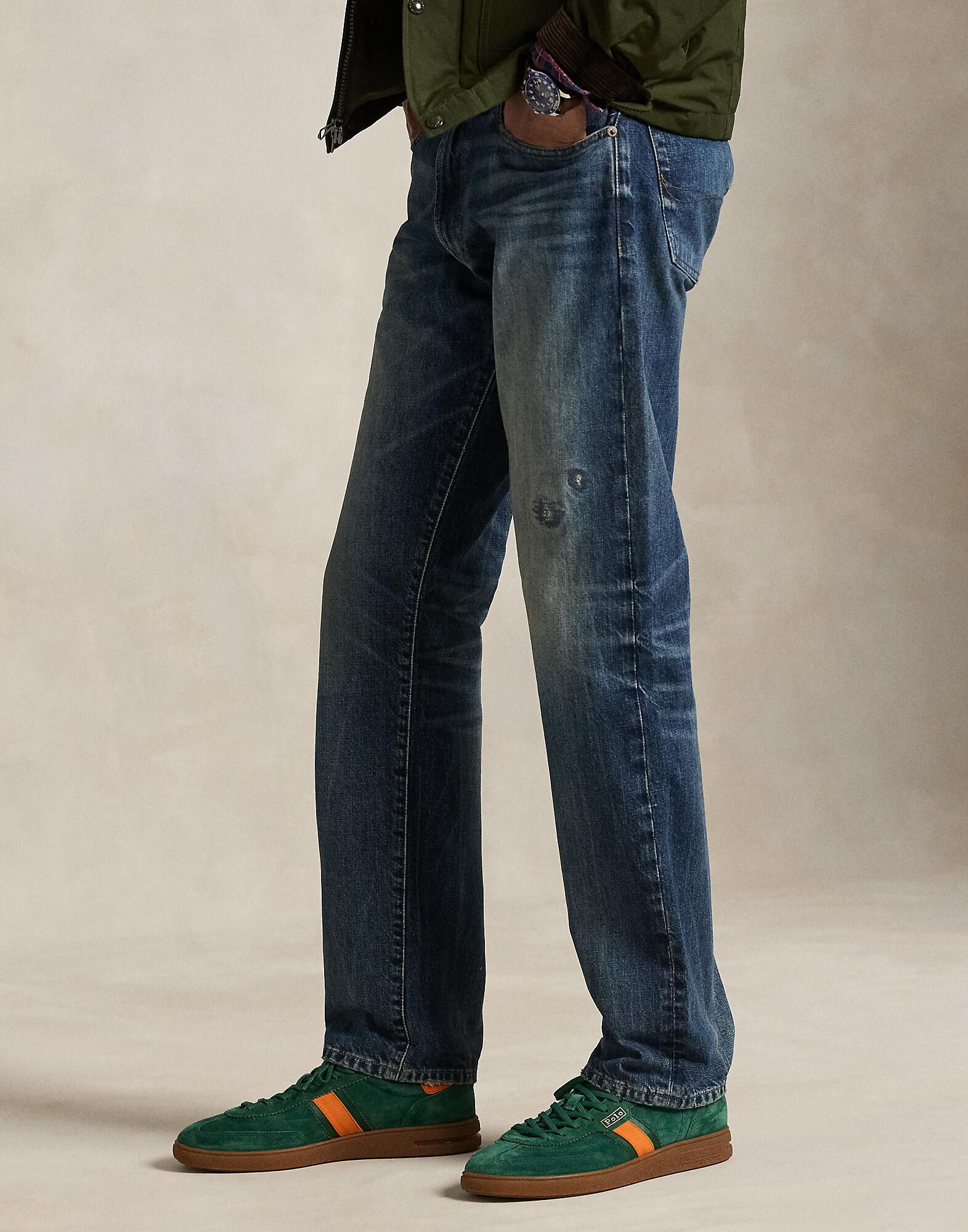 Hampton Straight Distressed Jean