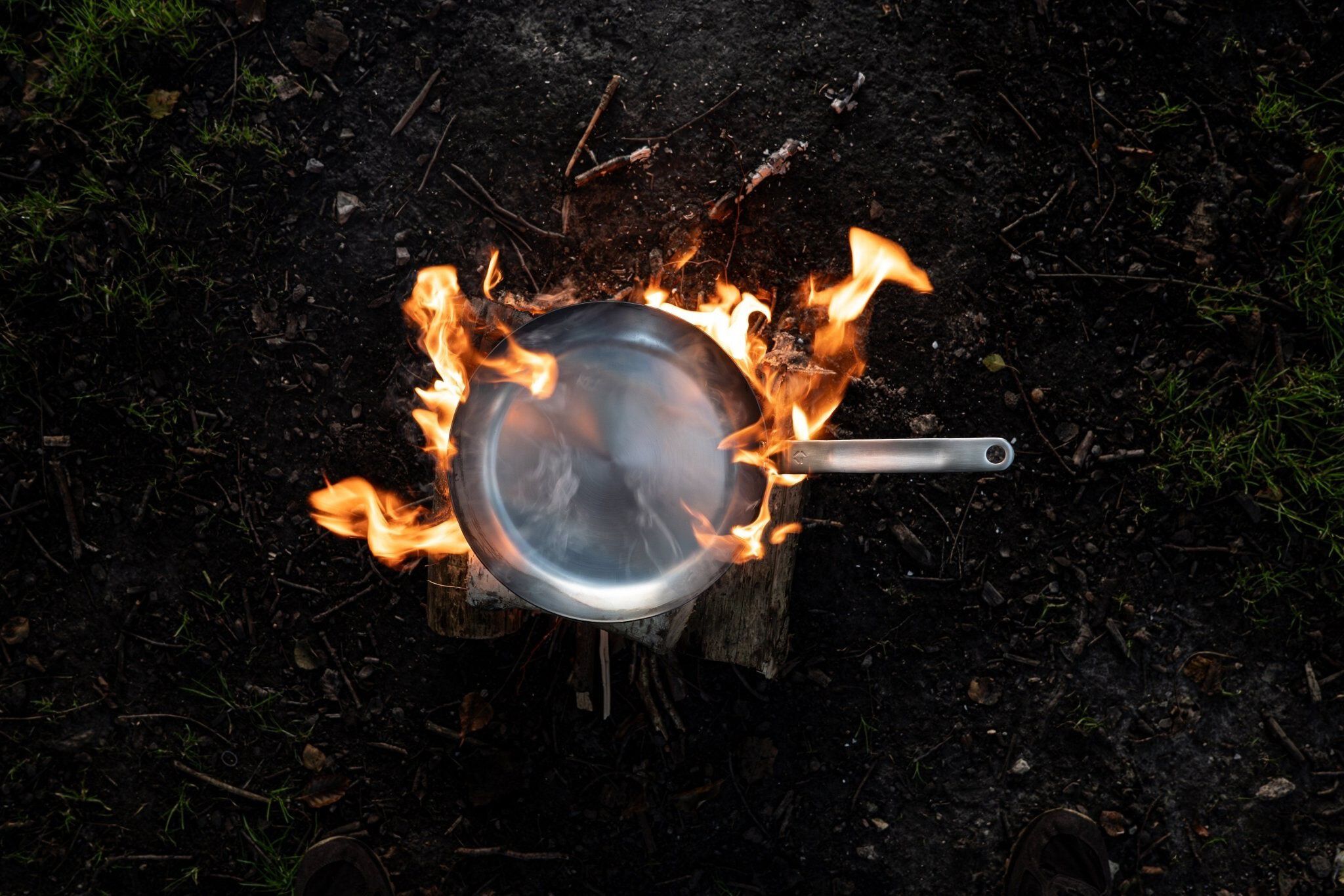 Stegepande - carbonst&aring;l - 24 cm