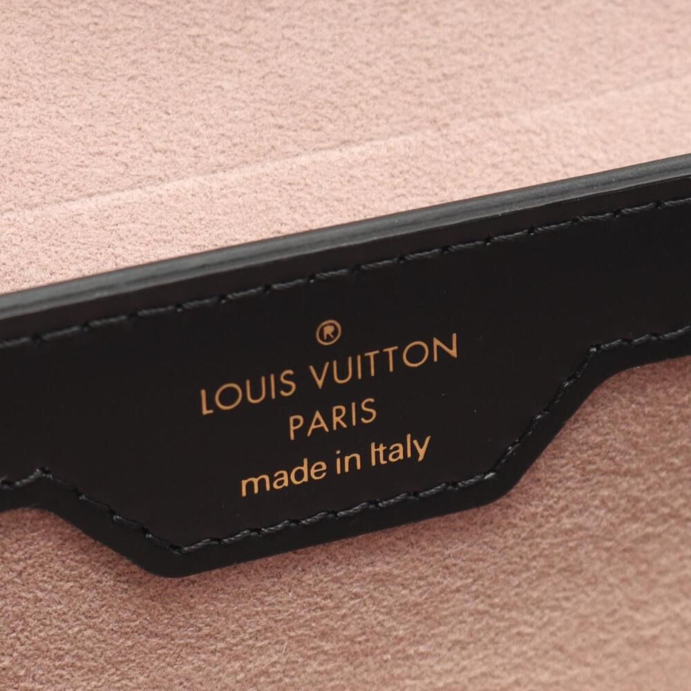 Louis Vuitton Papillon