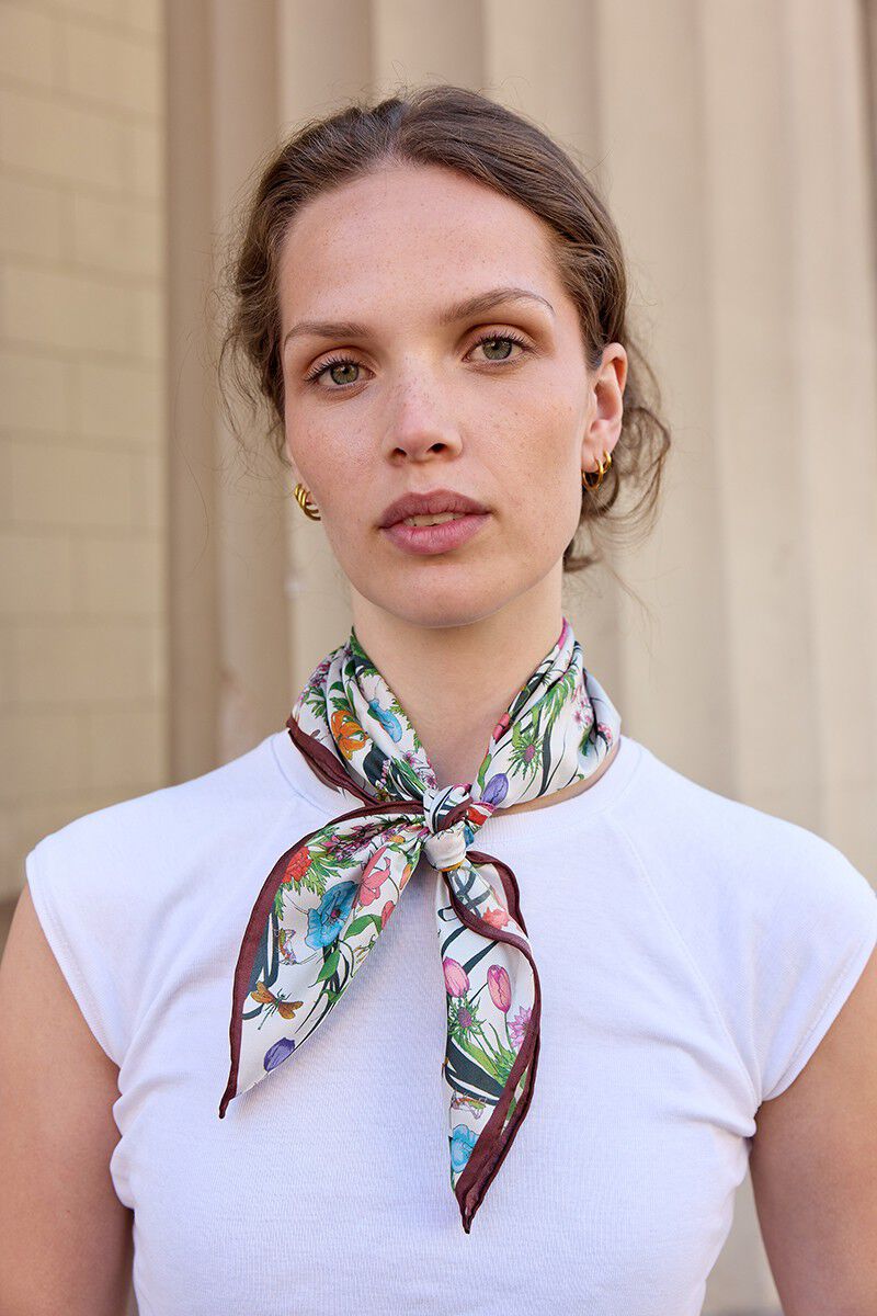 LIVING GARDEN Scarf
