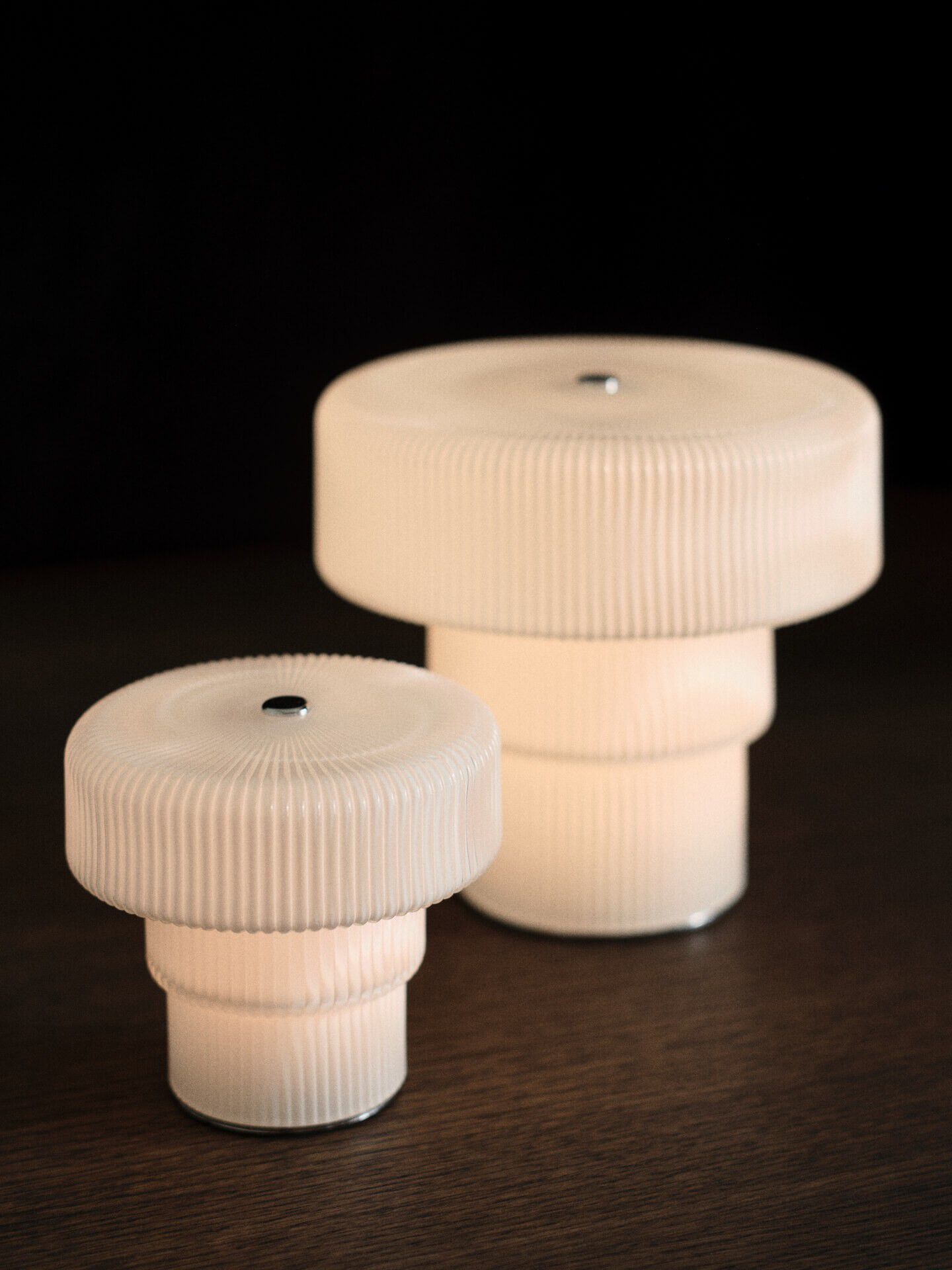 Ripple Portable Lamp - H16. 5 - Whit