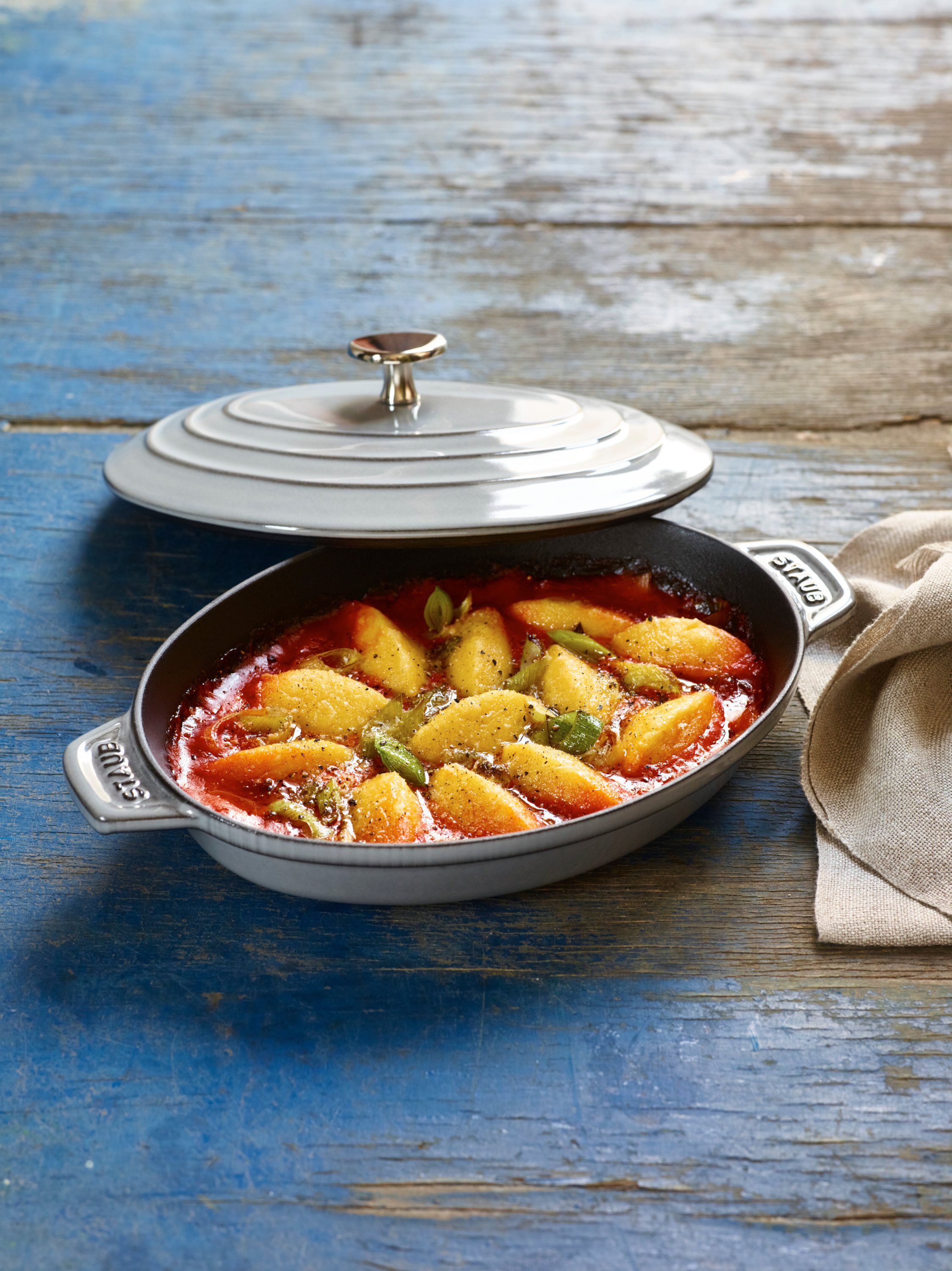 Specialities 23 cm, Ugnsform med lock, Grafitgr&aring;