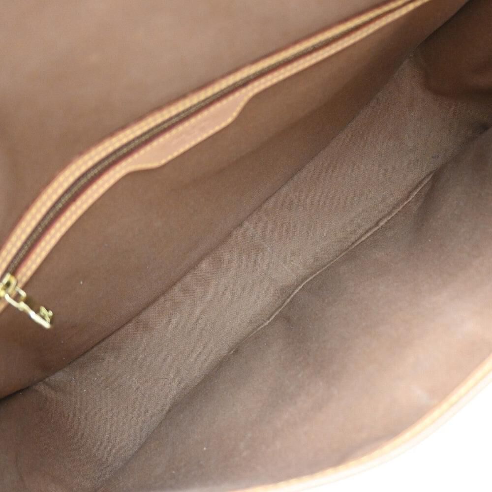 Louis Vuitton Messenger