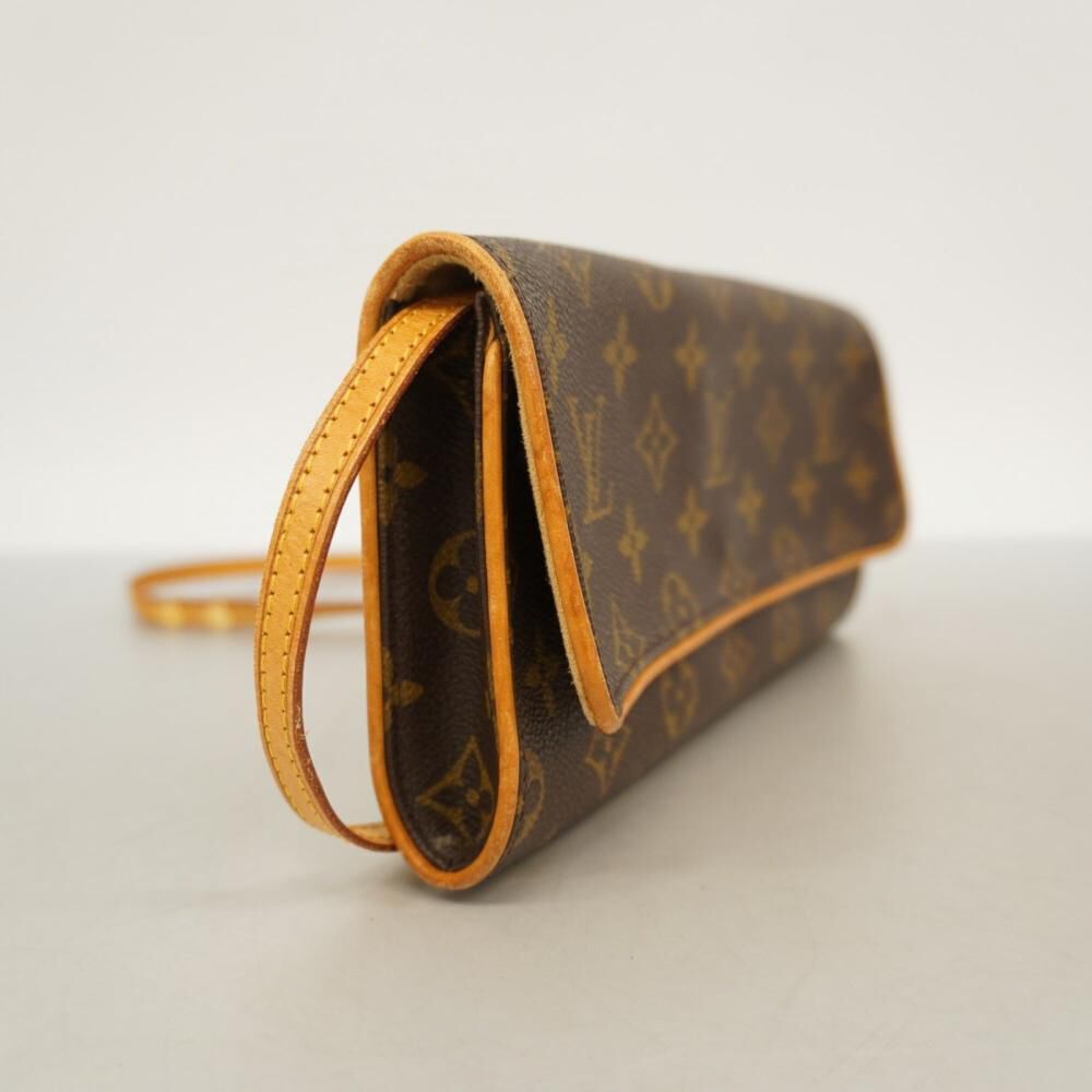 Louis Vuitton Shoulder Bags