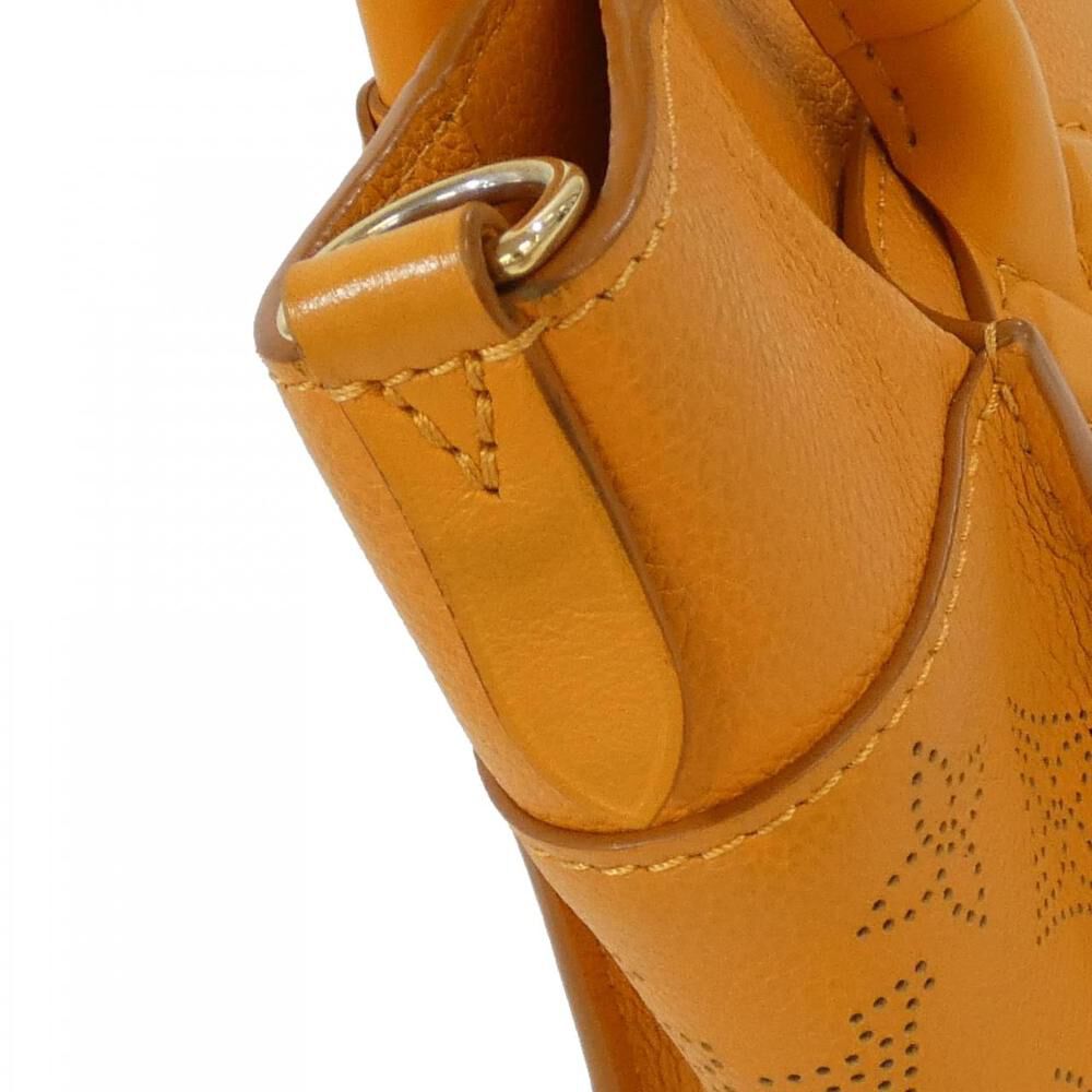 Louis Vuitton On My Side