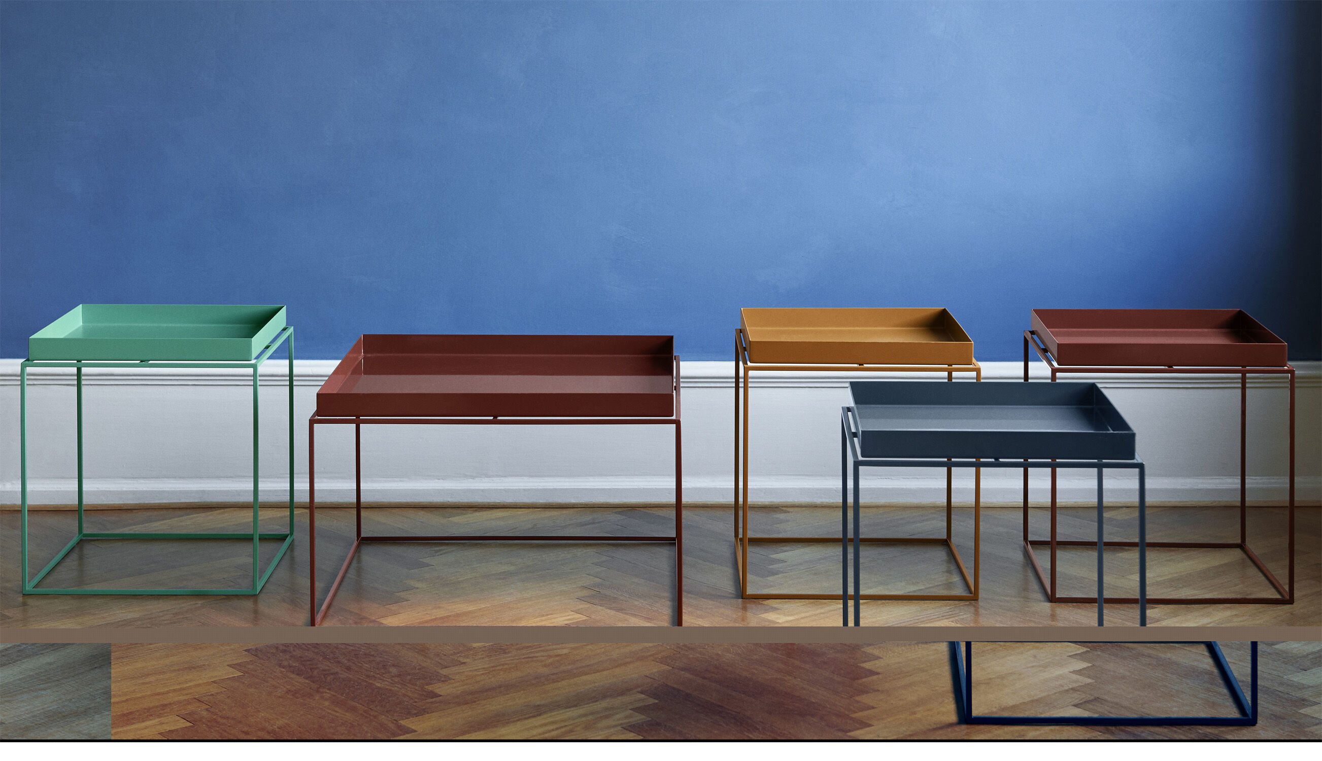 Blue tray shop table