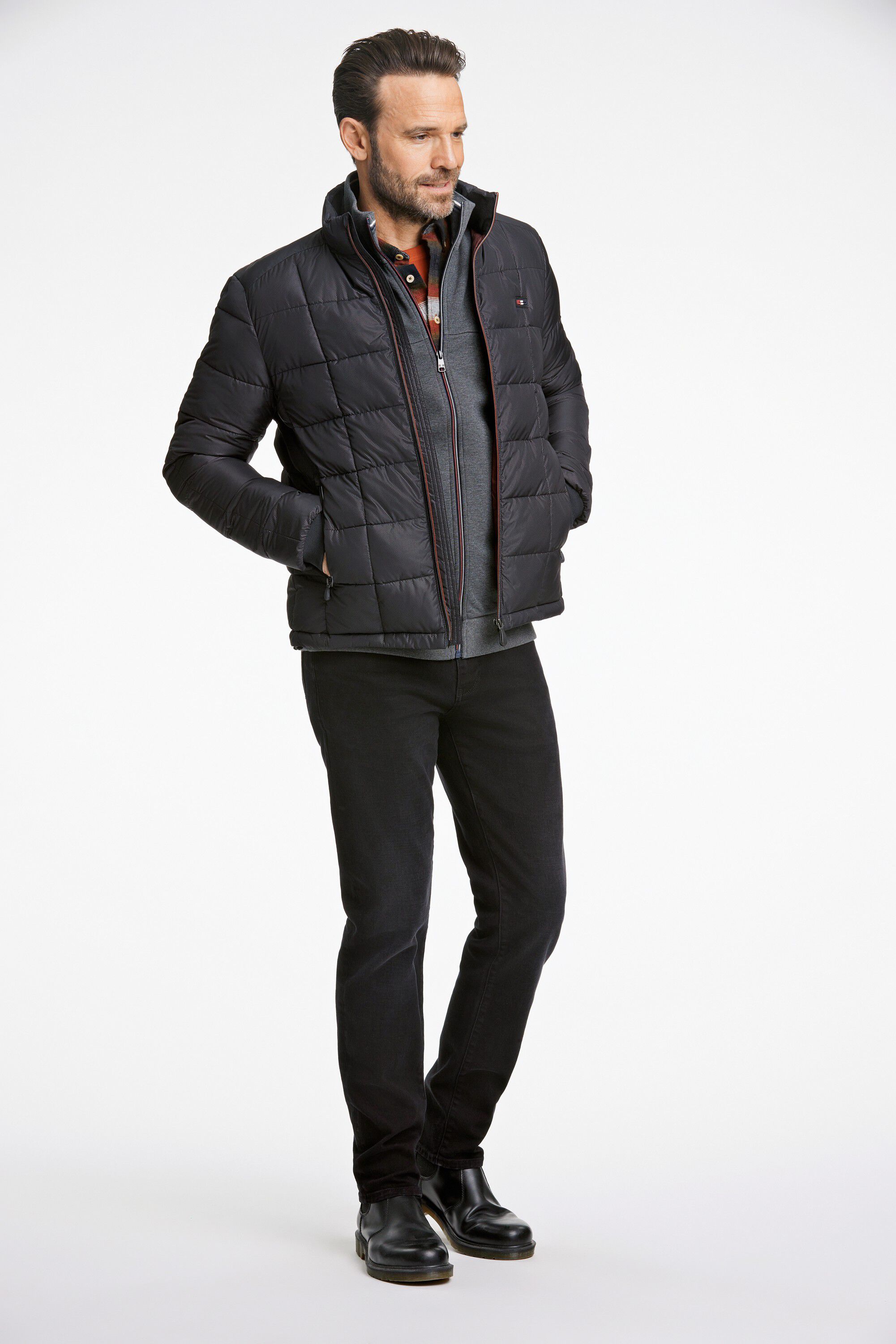 Jacket with primaloft