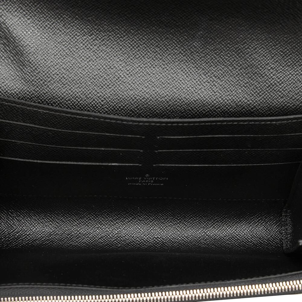 Louis Vuitton Crossbody Bag