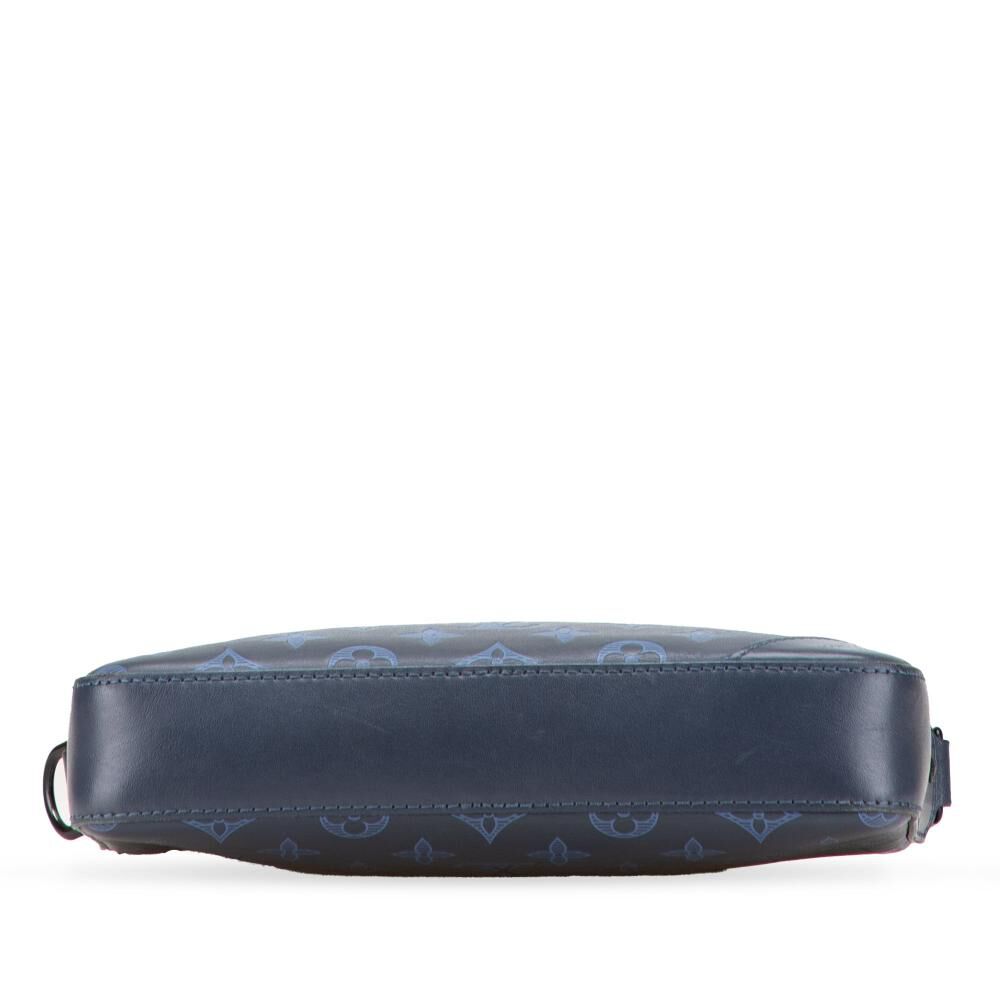 Louis Vuitton Messenger