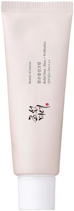 Relief Sun: Rice + Probiotics SPF50+