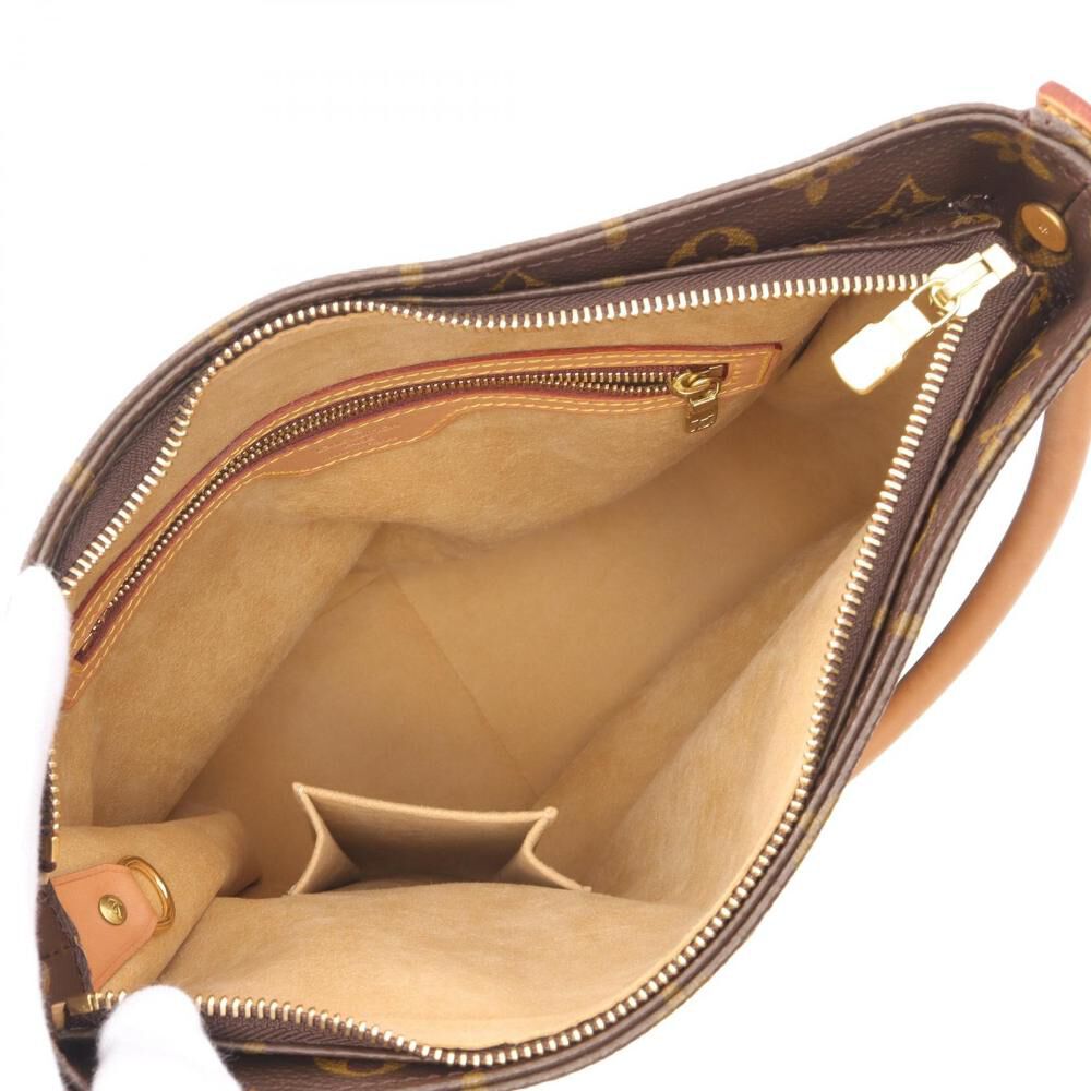 Louis Vuitton Shoulder Bags