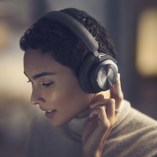 Beoplay HX Over-Ear ANC Headset