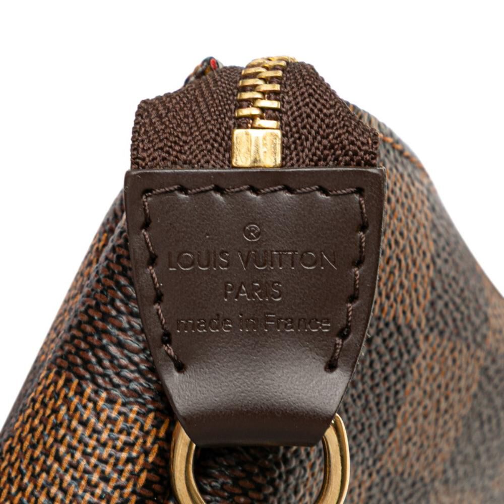 Louis Vuitton Pochette Accessoires