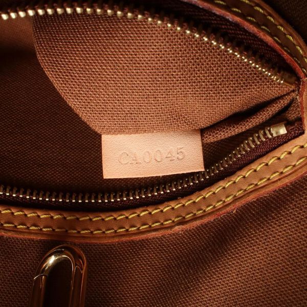 Louis Vuitton Batignolles