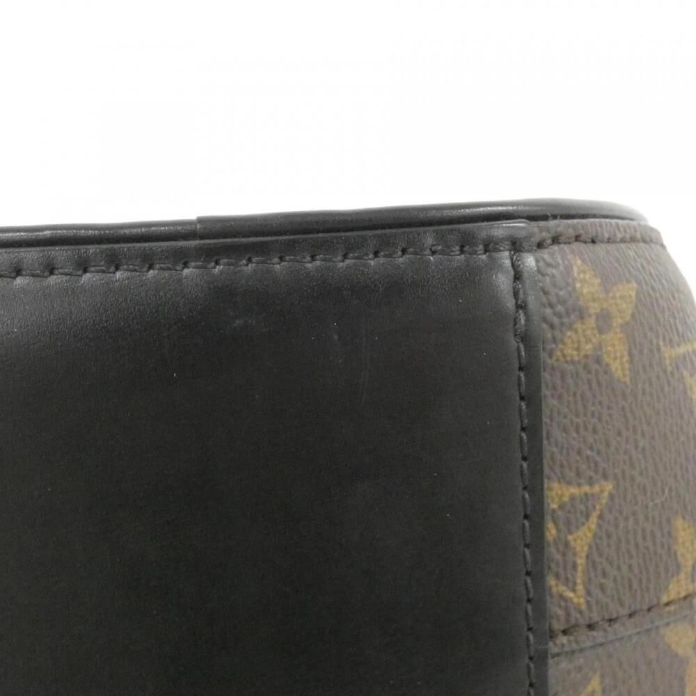 Louis Vuitton Crossbody Bag