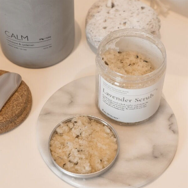 Raz Skincare Lavender Scrub (body) 200 g