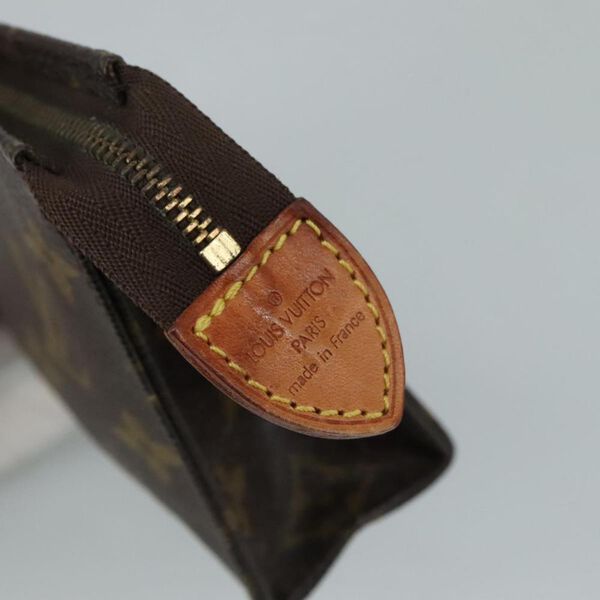Louis Vuitton Poche Toilette