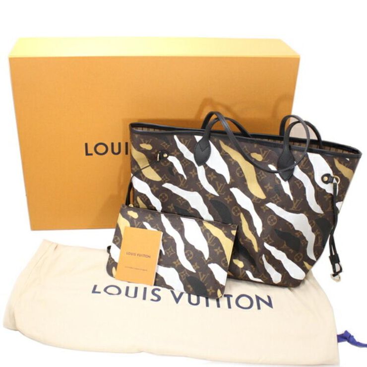 Louis Vuitton Pouch