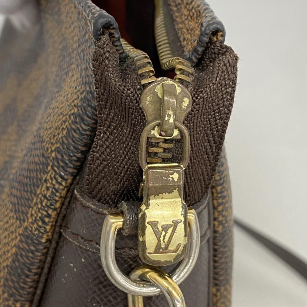 Louis Vuitton Trousse Makeup