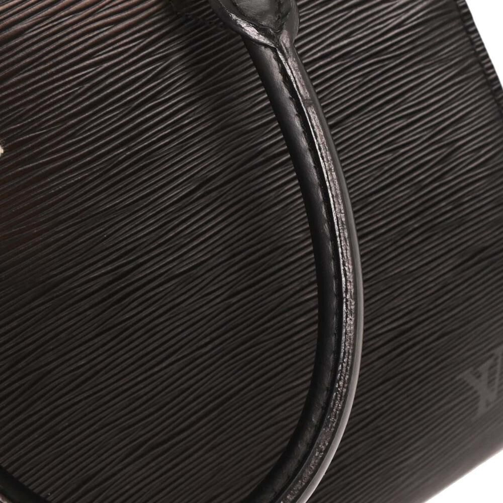 Louis Vuitton Pont Neuf