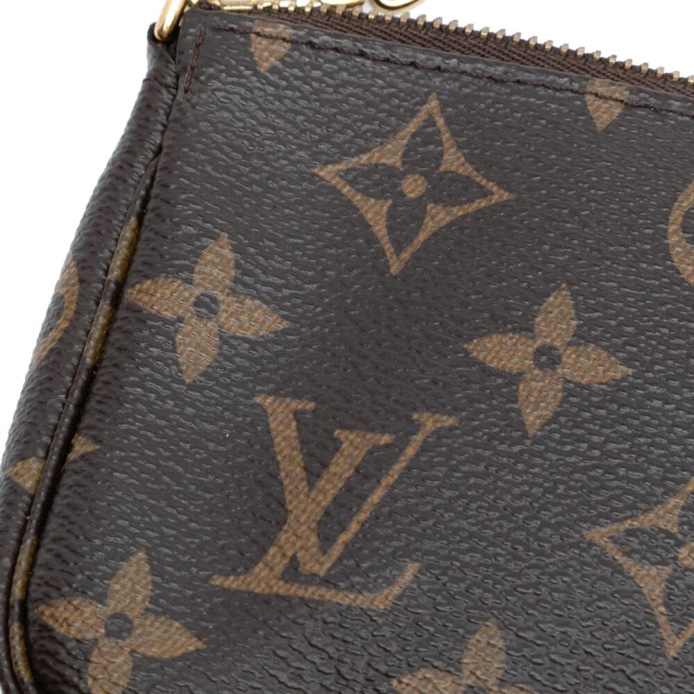 Louis Vuitton Pochette Accessoires