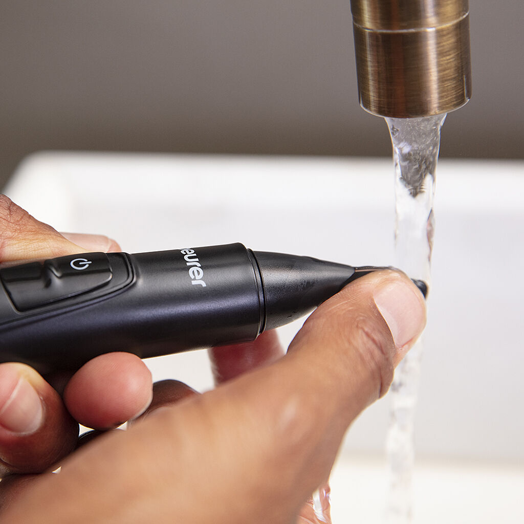 MN2X MenCare Precisionstrimmer f&ouml;r &ouml;ron, n&auml;sa och &ouml;gonbryn