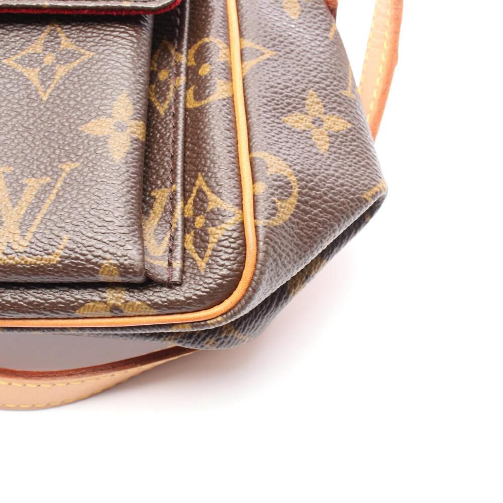 Louis Vuitton Shoulder Bags