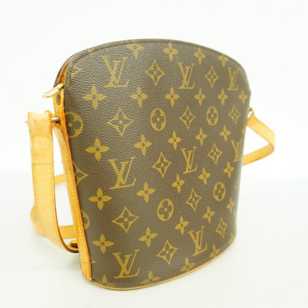 Louis Vuitton Shoulder Bags