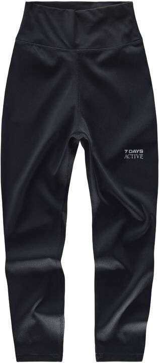 Signature Capri Tights