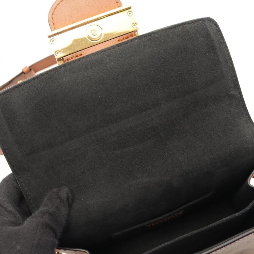 Louis Vuitton Dauphine