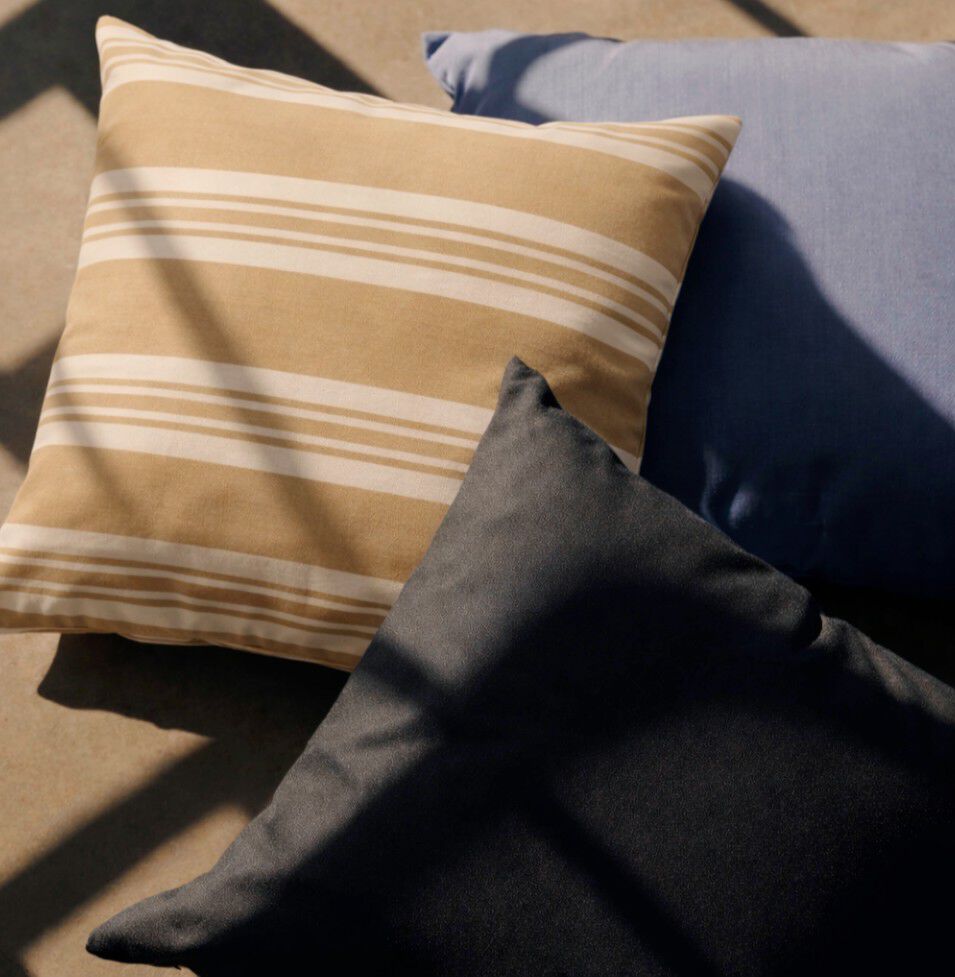 Fossflakes utomhuskudde 50x50 cm. Beige randig