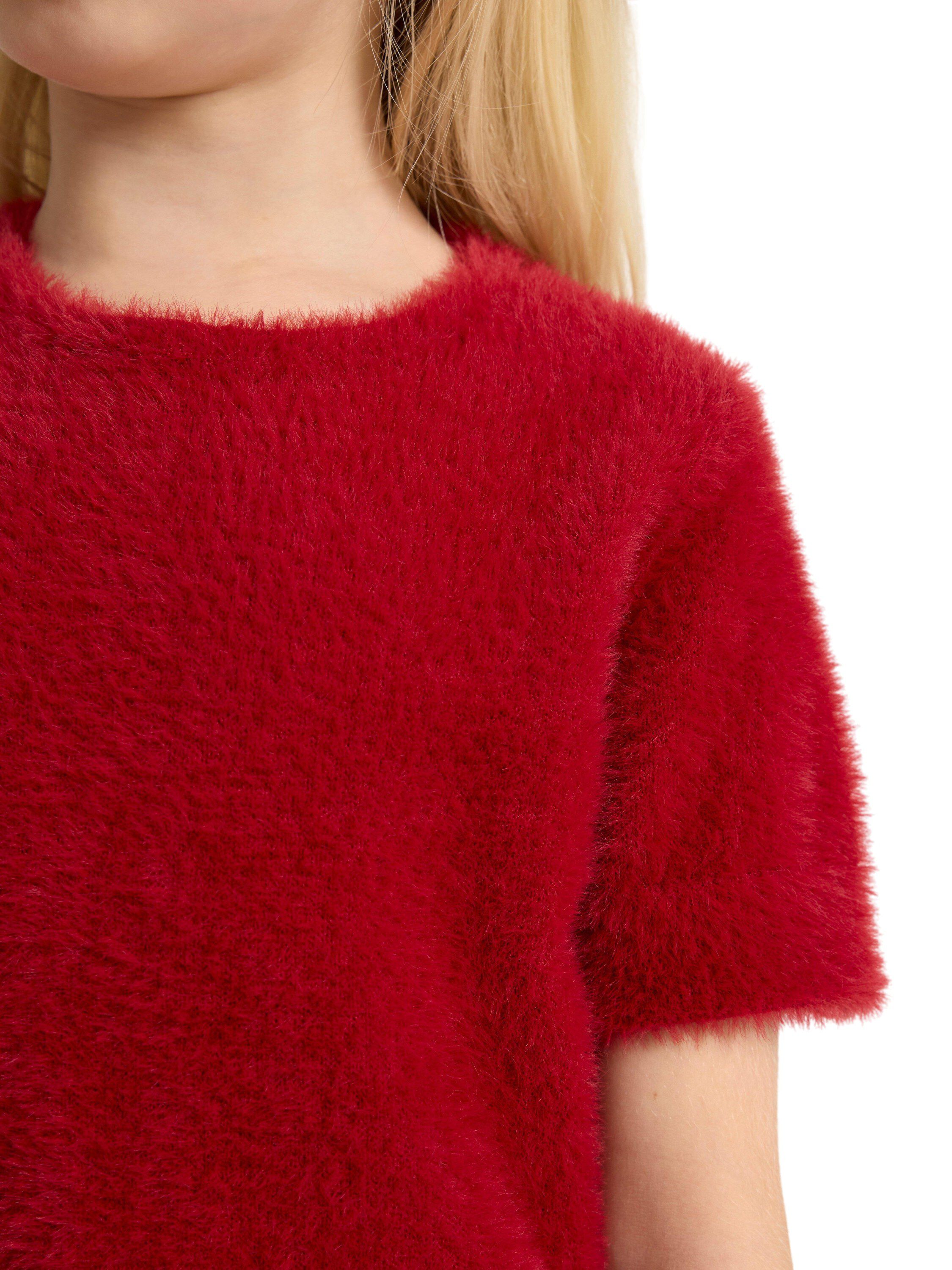 Myk kortermet topp i fj&aelig;rgarn.