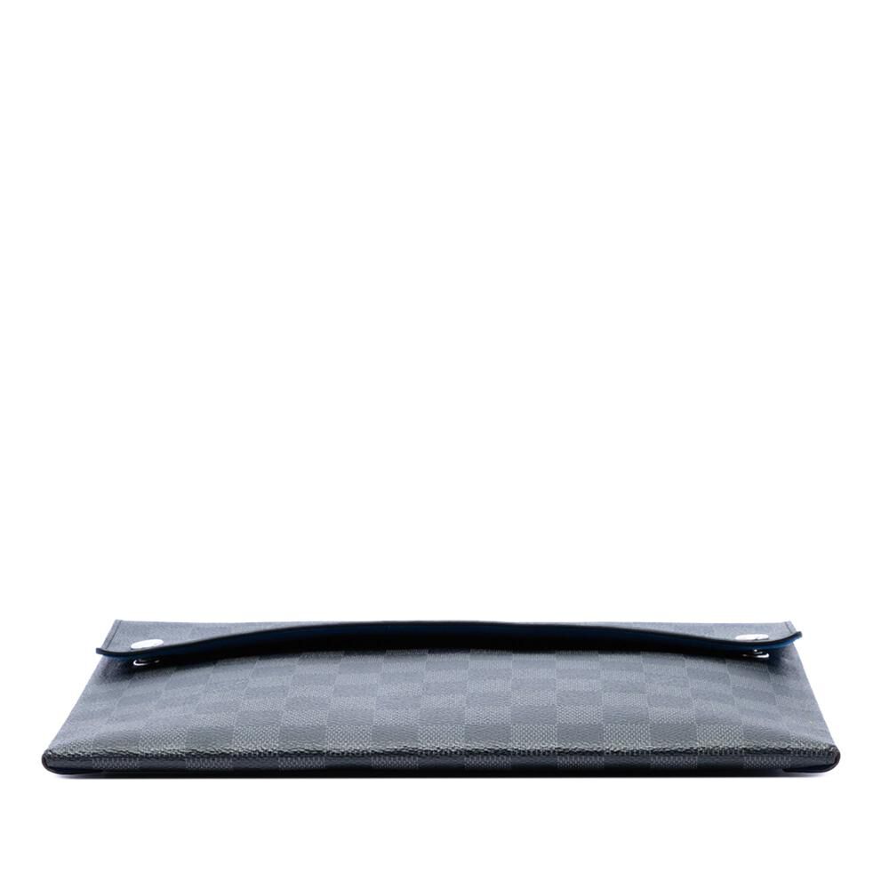 Louis Vuitton Clutch
