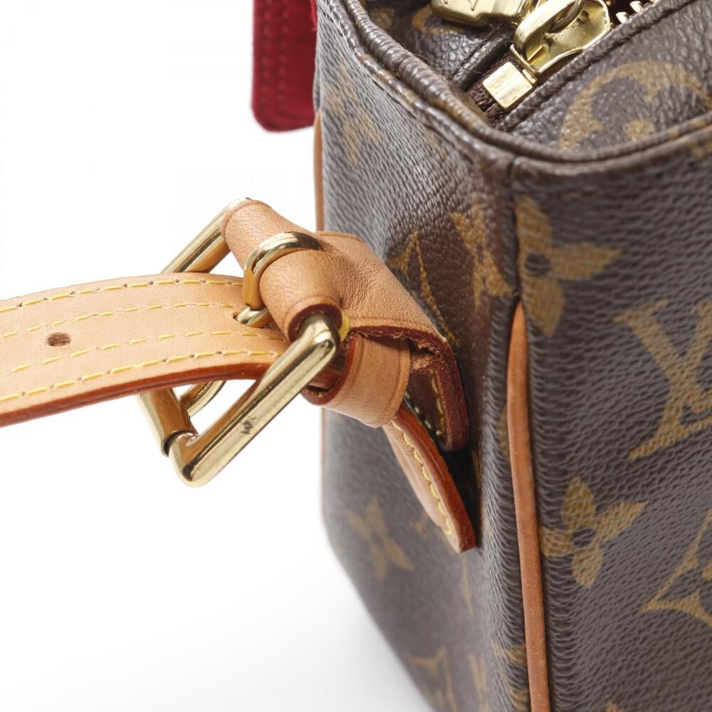 Louis Vuitton Shoulder Bags