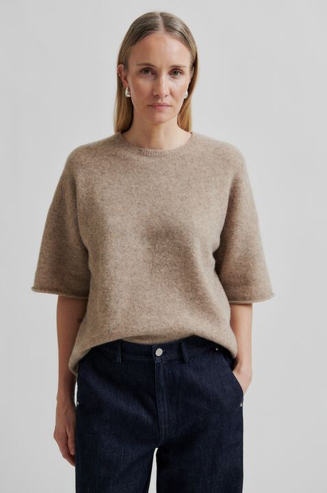 Selana Knit O-Neck