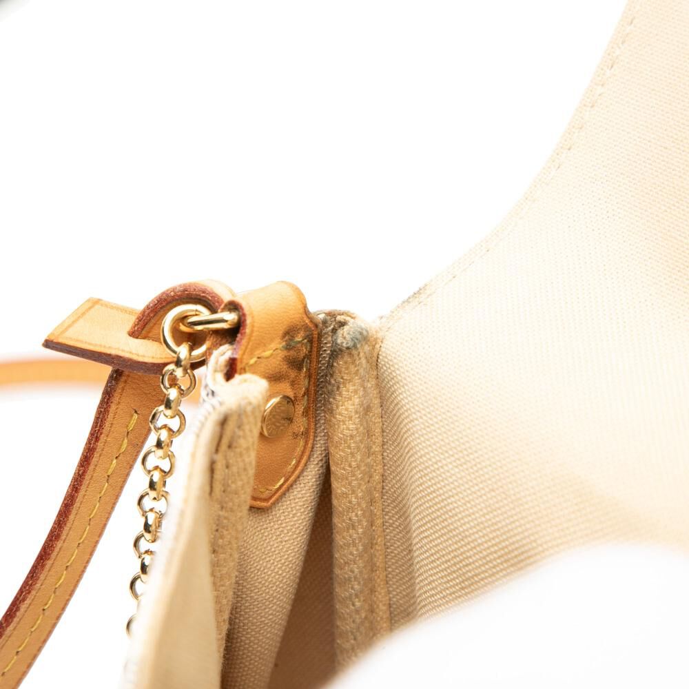 Louis Vuitton Favorite