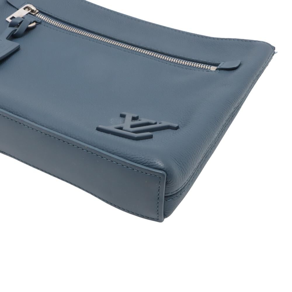 Louis Vuitton Pouch