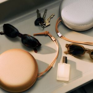 Beosound A1 3rd Gen Honey Tone