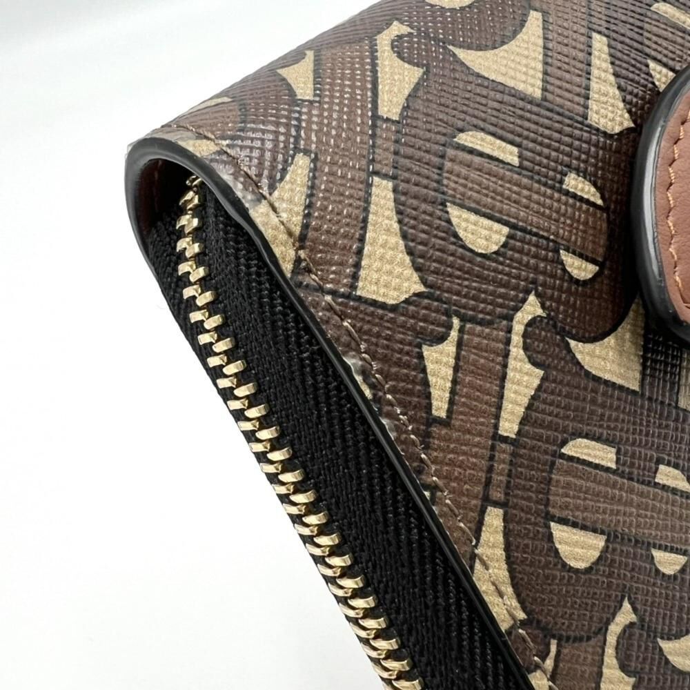 Burberry Clutch