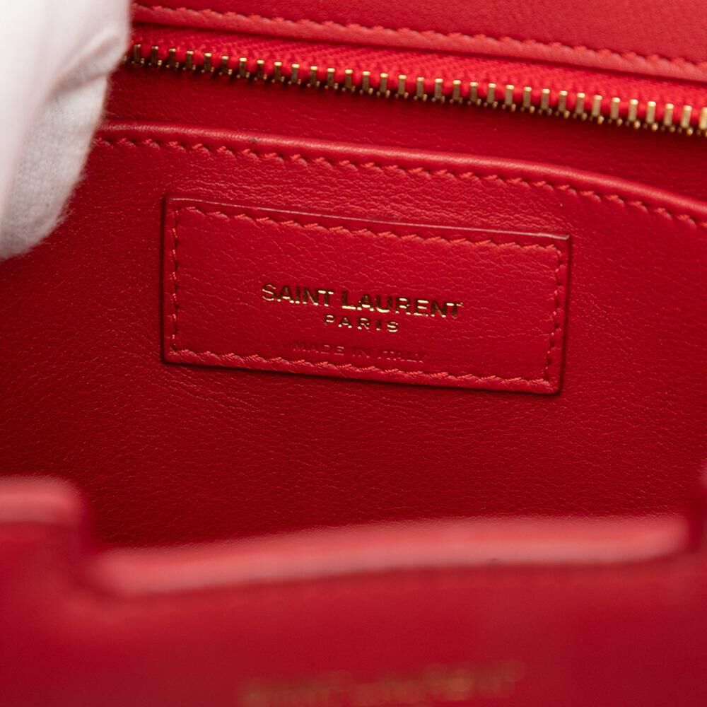 Yves Saint Laurent Handbag