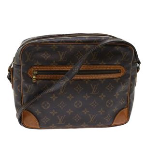 Louis Vuitton Shoulder Bags
