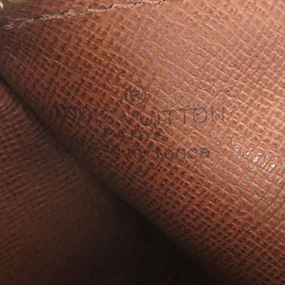 Louis Vuitton Papillon
