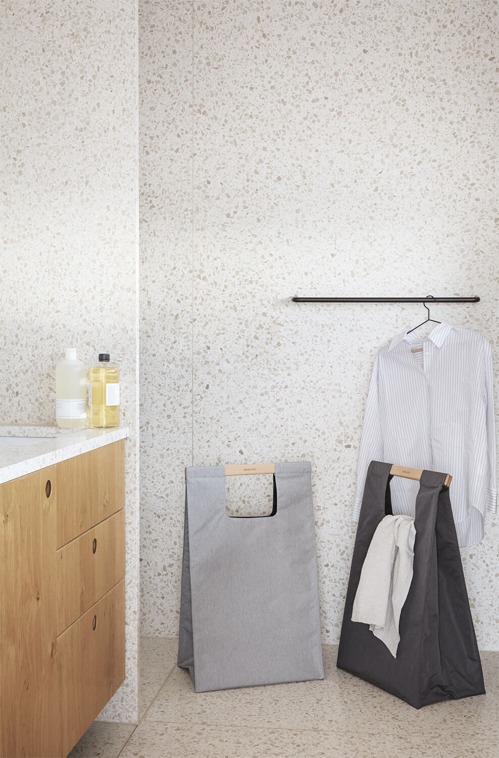 Vasket&oslash;jspose Light grey