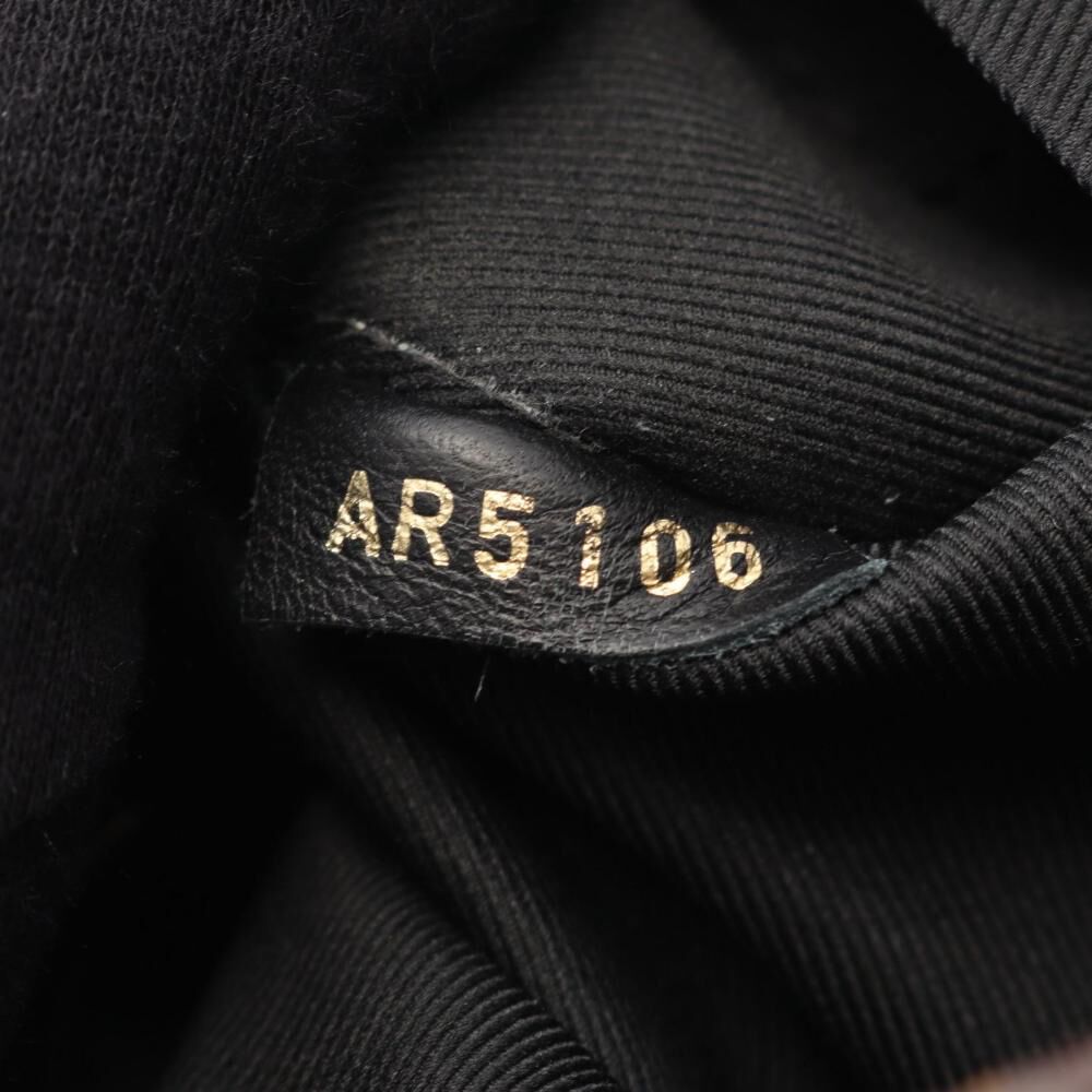 Louis Vuitton Palm Springs