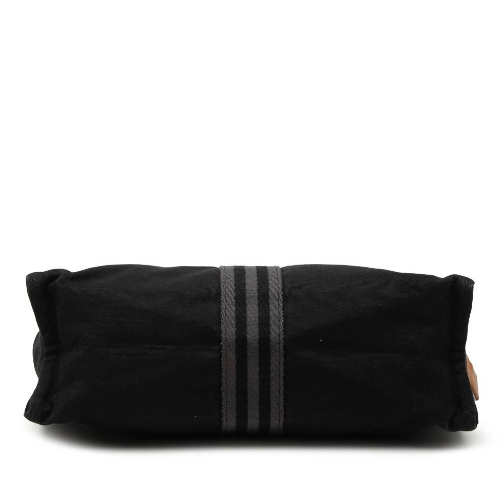Herm&egrave;s Clutch